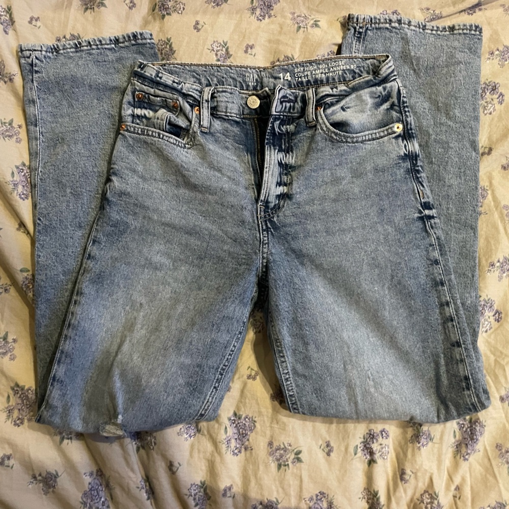 Straight leg gap jeans